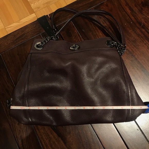 EUC Coach leather dark burgundy bag - Picture 6 of 8